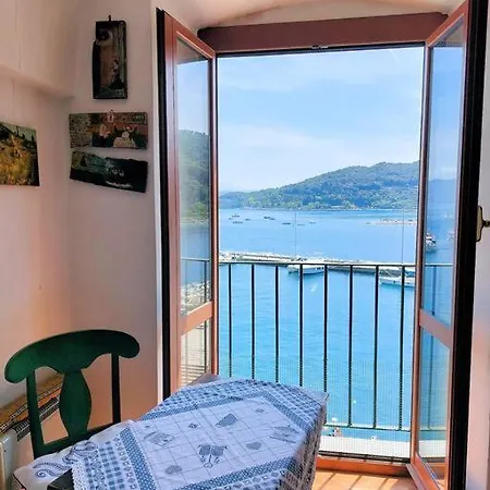 Apartment Elegante Da Zia Fla